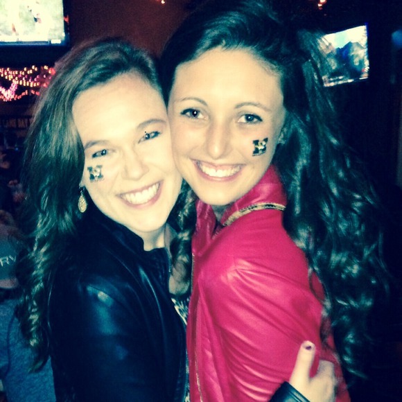 Katie Tretter - Poshmark Profile Picture of Katie Tretter (@kmt5k2) on Poshmark