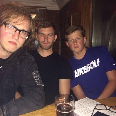 Profile Picture of Elliott Wright (@Loading0011) on Twitter