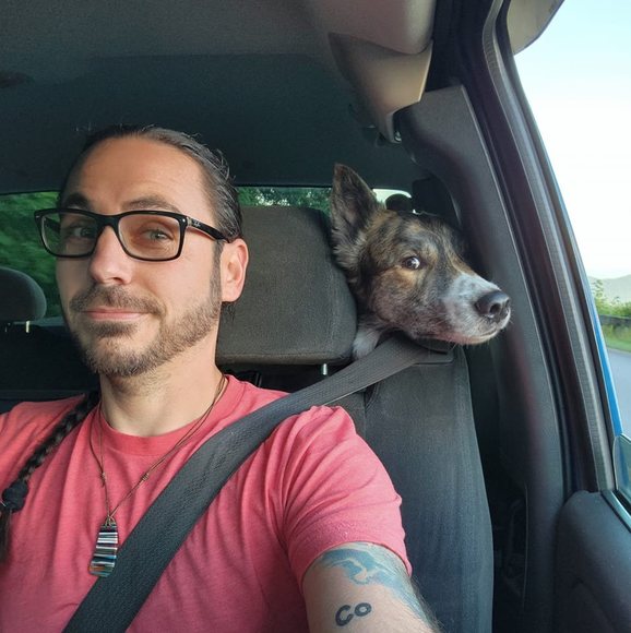 Profile Picture of Travis Henley (@tbird041500) on Poshmark