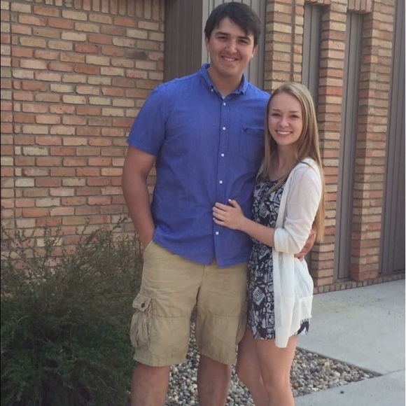 Profile Picture of Scotti Pease (@scotti_pease) on Poshmark