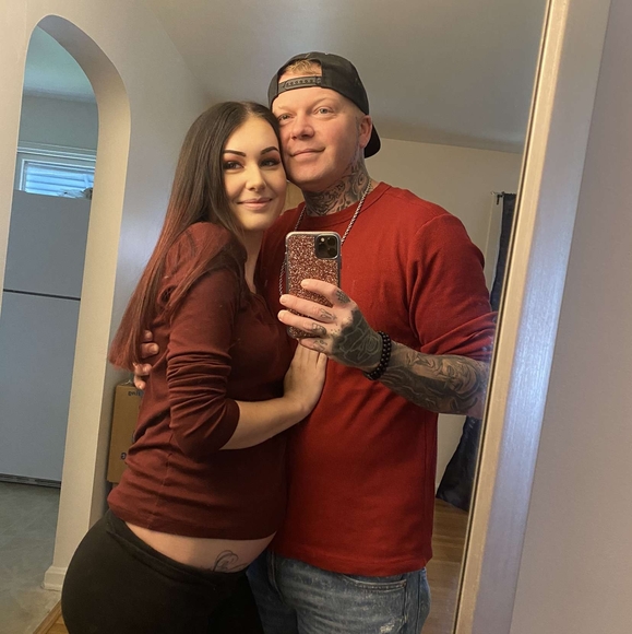 Profile Picture of Michael Glacken (@mykgl5770) on Poshmark