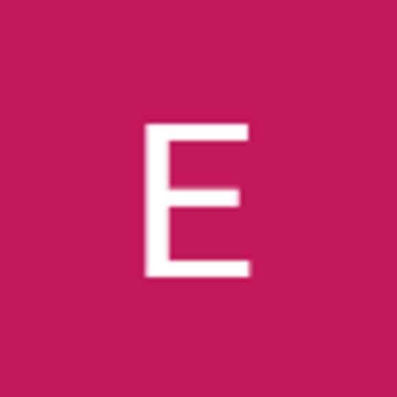 Profile Picture of Elizabeth Dekoster (@edekoster) on Poshmark