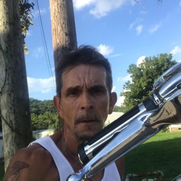 Profile Picture of Gary keith Huffman (@gkhuffman70) on Poshmark