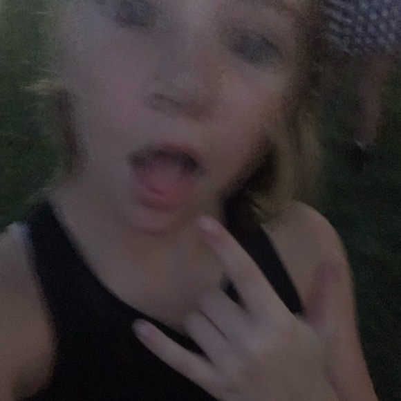 Profile Picture of Jeffrey Reid (@sophiareidxxx) on Poshmark