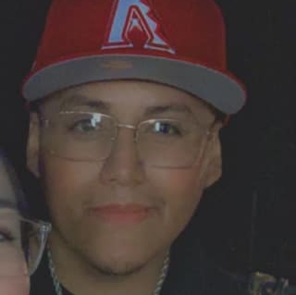 Profile Picture of Jimmy Valles (@jayfv93) on Poshmark