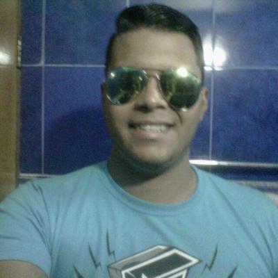 Profile Picture of ◄♪♫Jonathan Serra♫♪► (@JSerraG18) on Twitter