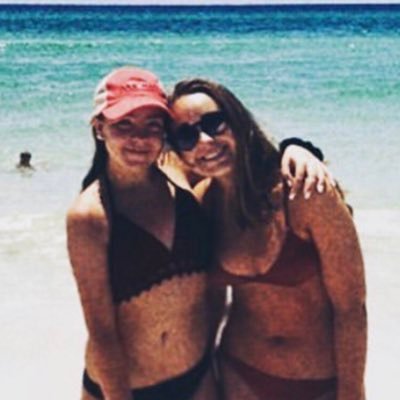 Profile Picture of Celiabrien (@celiabrien2) on Twitter
