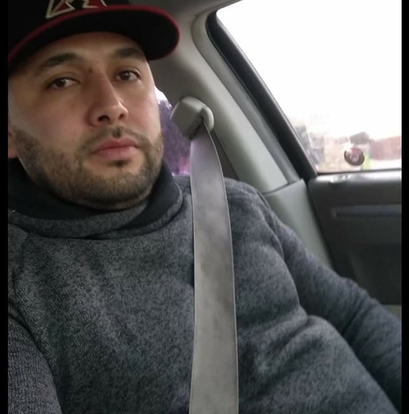 Profile Picture of Iann Marrtts (@iann_marrtts) on Poshmark