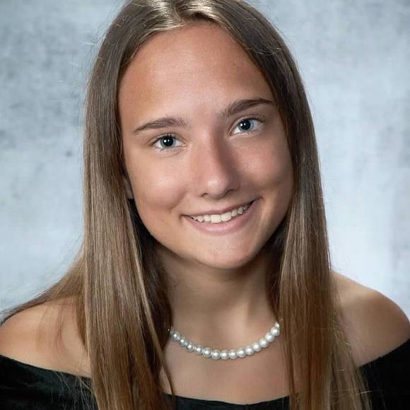 Tracy Komito - Poshmark Profile Picture of Tracy Komito (@stampintracy) on Poshmark