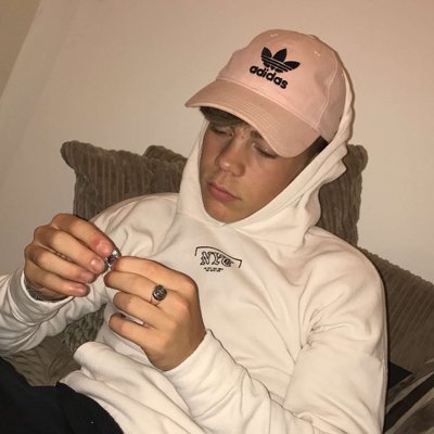 Profile Picture of Victor Osborne (@VictorOsborne11) on Twitter
