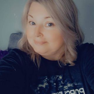 Profile Picture of Carrie Anne Farrow (@ladyxanax1971) on Instagram