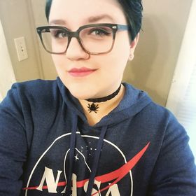 Profile Picture of Brianna Yarrow (@yarepup) on Pinterest