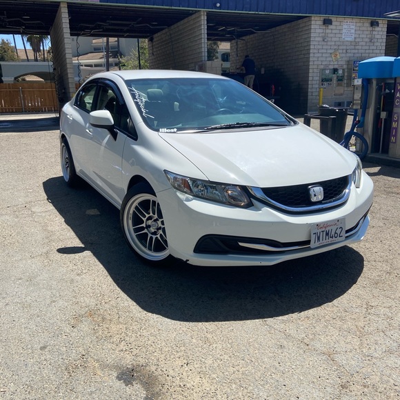 Profile Picture of Breanna Picano (@breannapicano) on Poshmark