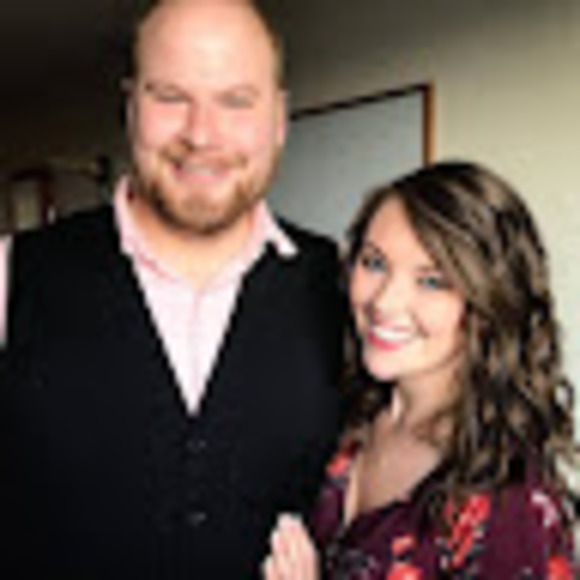 Profile Picture of Carly Shapiro (@ceshapiro) on Poshmark