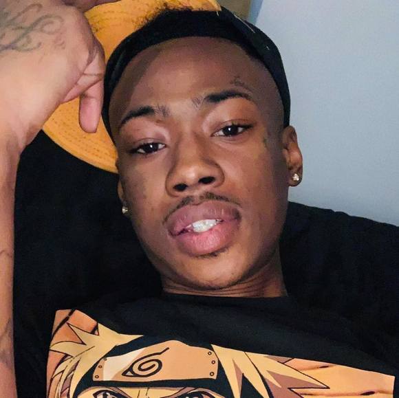 Profile Picture of Edward Walker (@edward_walker) on Poshmark