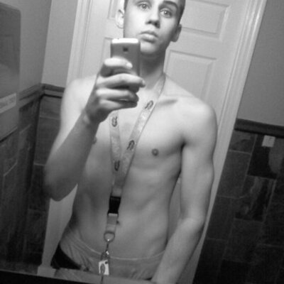 Preston Plant - Twitter Profile Picture of Preston Plant (@Da_Biebzz) on Twitter