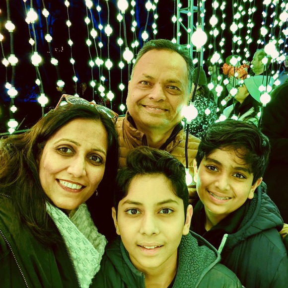 Profile Picture of Sajan Patel (@kavisajan) on Poshmark