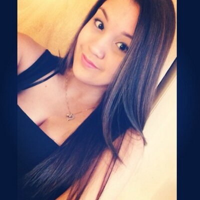 Profile Picture of Lisa Lugo (@bellalaflorx3) on Twitter