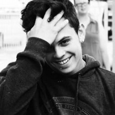 Profile Picture of Janoskians (@Sit_Down_Luke) on Twitter