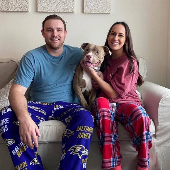 Profile Picture of Alex Thanos (@alexthanos) on Poshmark