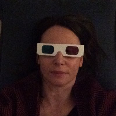 Profile Picture of Alison Driver (@ArtyDriver) on Twitter