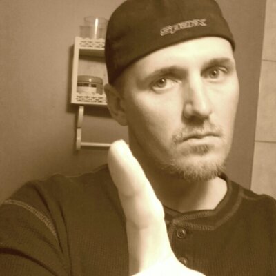 Profile Picture of Jay Lucker (@jay_lucker) on Twitter