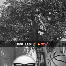 Profile Picture of Thomas Mares🏀🏈⚾️🤙 (@Thomas_jordan17) on Twitter