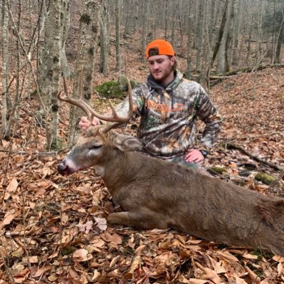 Profile Picture of Seth Carper (@Carp3rS3th) on Twitter