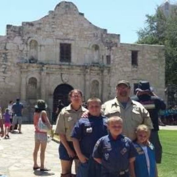 Profile Picture of Debbie Gaudet (@debbieg2005) on Poshmark