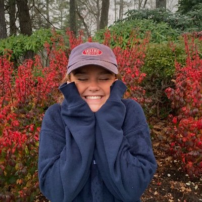 Profile Picture of Annabelle Hayes (@annabel73911833) on Twitter