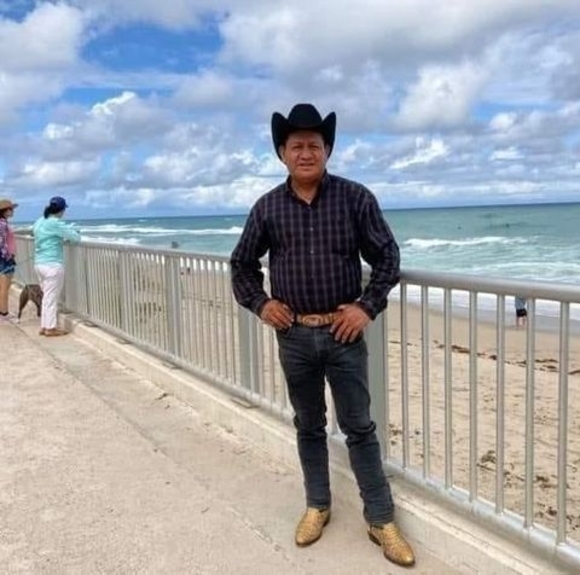 Profile Picture of Alfonzo Alberto nicolás (@cantu7703) on Poshmark