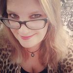 Profile Picture of Anja Moore (@matheau_and_leah) on Instagram