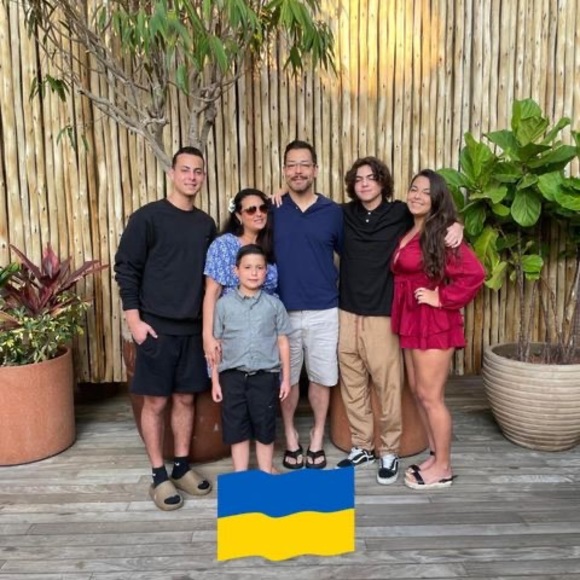 Profile Picture of Kika Bitticks (@bitticks325) on Poshmark