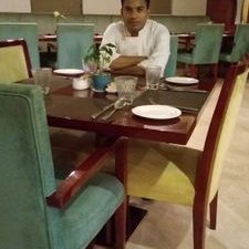 Profile Picture of Anuj Bhatt (@Anujbhatt148) on Twitter