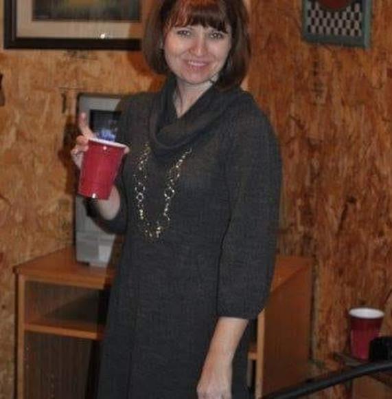 Profile Picture of Libby Davis (@lbhendren) on Poshmark