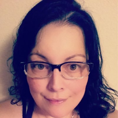 Profile Picture of Shelly Hay (@TwisterGirl73) on Twitter