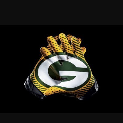 Profile Picture of Nicholas Titus (@bluehawk00711) on Twitter