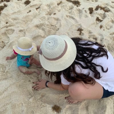 Profile Picture of dunia alvarez (@duniaalvarez7) on Twitter