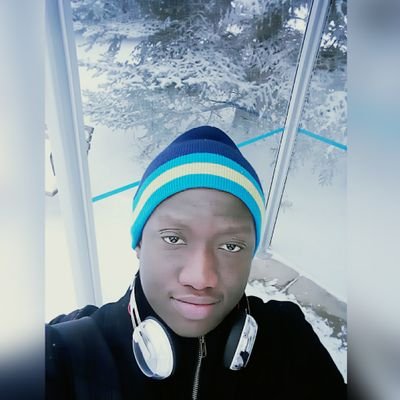 Profile Picture of King James ⚪️ (@jamescoker1) on Twitter