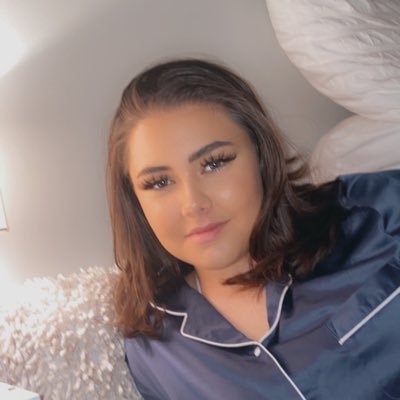 Profile Picture of Corrine Daniels (@CorrineDaniels0) on Twitter