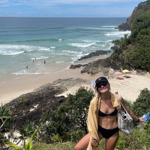 Profile Picture of Addie Walker (@addwalk) on Poshmark