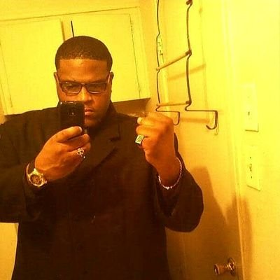 Profile Picture of King Samuel Roneial Lofton God Anointed (@SamuelLofton3) on Twitter