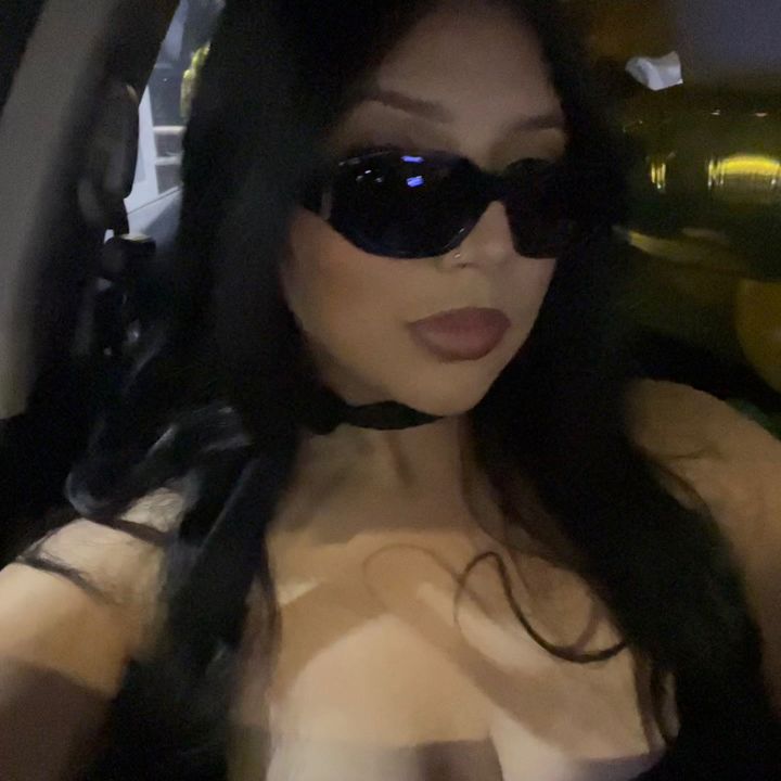 Profile Picture of crystalvarezz (@crystalvarezz) on Tiktok