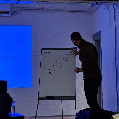 Profile Picture of Kevin Frampton (@KevFrampton) on Twitter