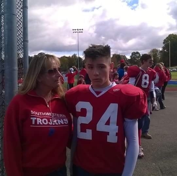 Kelly Caissey - Poshmark Profile Picture of Kelly Caissey (@kellycaissey) on Poshmark