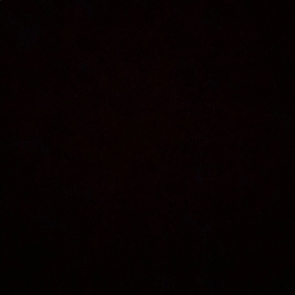 Profile Picture of Dakota Barnoski (@dakotab71199) on Poshmark