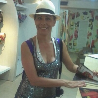 Consuelo Bernal - Twitter Profile Picture of Consuelo Bernal (@consuelobernalv) on Twitter