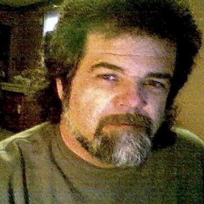 Profile Picture of David D Hollett (@thenewfie) on Twitter