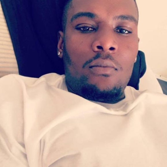 Profile Picture of Noah Quinn (@noah_quinn) on Poshmark