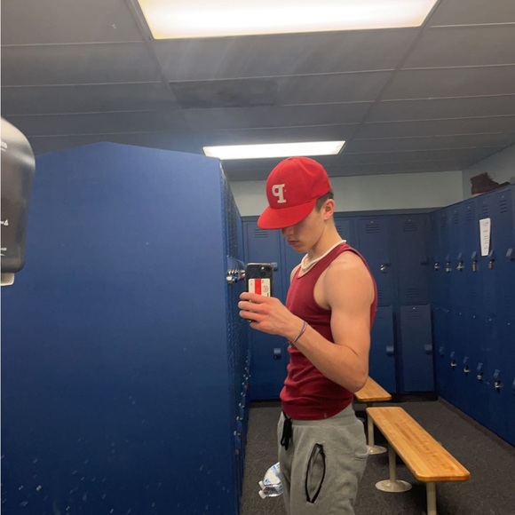 Profile Picture of Julian Rinehart (@imurdad2009) on Poshmark
